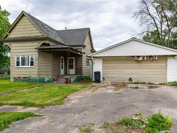 110 E South Railroad St, Lovington, IL 61937