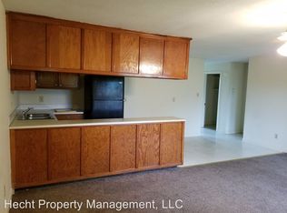 2012 Zion Church Rd, Hickory, NC 28602