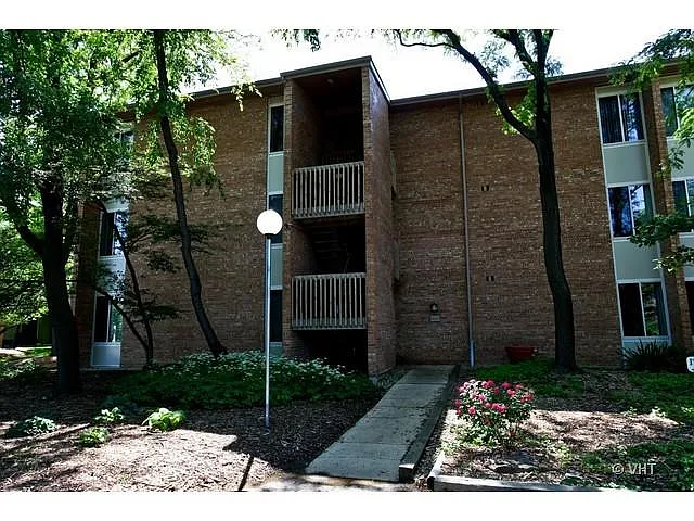 Building Photo - 1607 Fairway Dr #1A