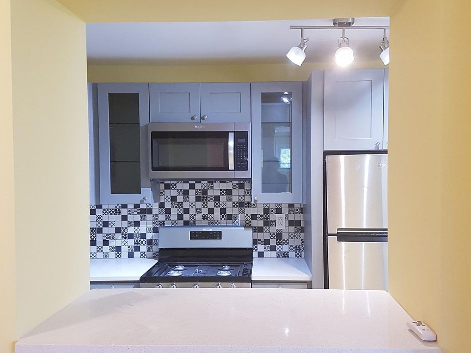 Pass-through kitchen window