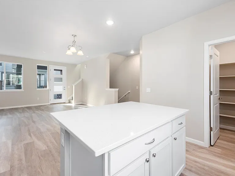1330 Hoyt St #5 — Photo 9