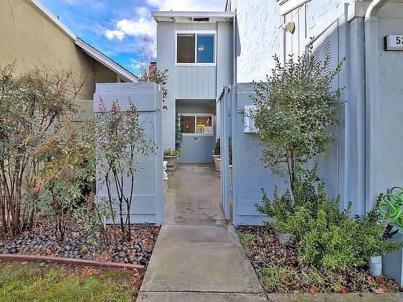 2nd image of 521 Pine Wood Ln