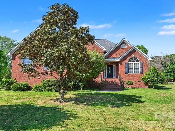 2029 Saye Brook Dr, Monroe, NC 28112