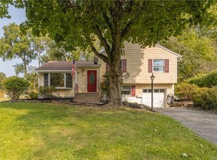 11 Hobe St, West Nyack, NY 10994