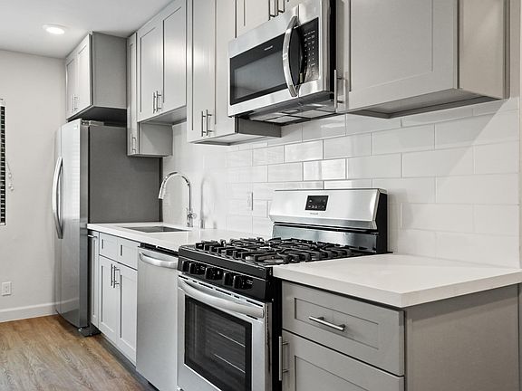 2nd image of 11680 Ohio Ave #207
