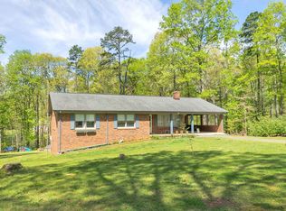 632 Fairlane Dr, Stanardsville, VA 22973