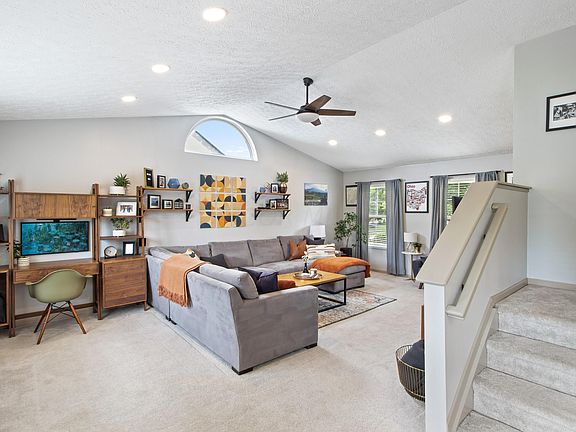 5th image of 2309 Shelby Ln