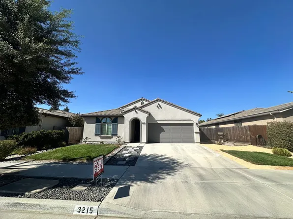 3215 S Meadowbrook St, Visalia, CA 93292