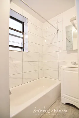 Rented by Bohemia Realty Group | media 21