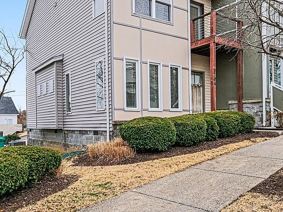 4th image of 3704 Lausanne Dr