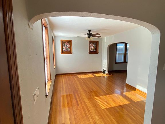 3rd image of 5623 Eichelberger St