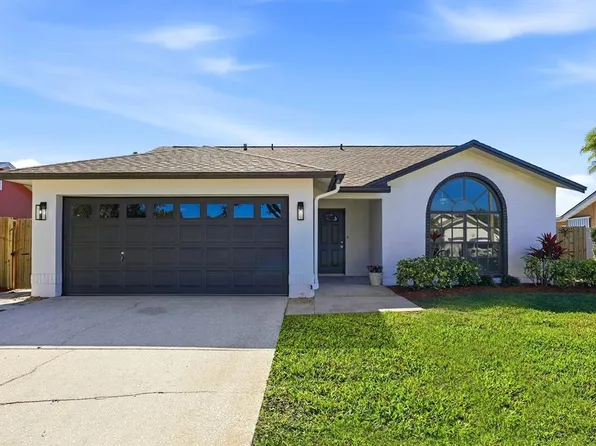 8132 Perth Dr, Largo, FL 33773