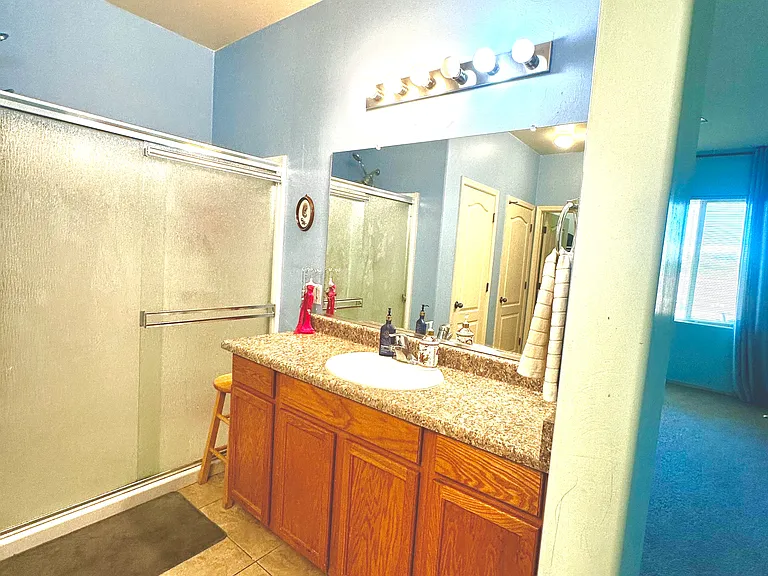 1145 E Madera Grove Ln — Photo 18