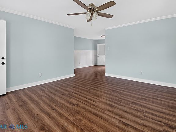 5th image of 2941 White Chapel Rd