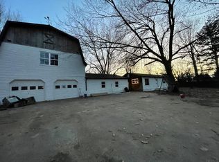 10225 Middle Mount Vernon Rd, Mount Vernon, IN 47620