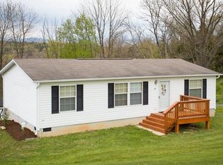 24 Jerome Rd, Mount Jackson, VA 22842