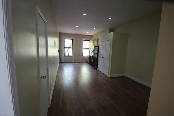 Rented by Landmark Realty & Management | media 10