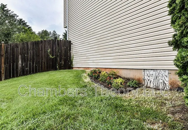 1350 Shallow Ford Rd — Photo 42