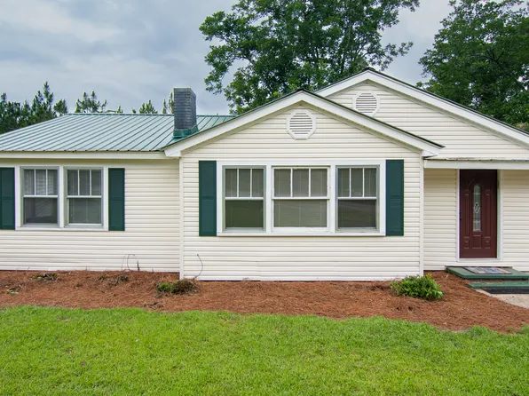935 Weoka Rd, Wetumpka, AL 36092