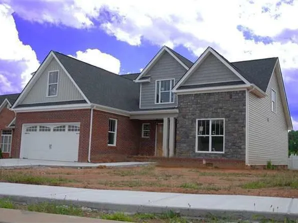 2611 Sweet Bay Cir NW, Cleveland, TN 37312