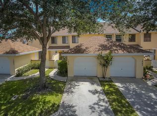 1404 Maplewood Dr, Greenacres, FL 33415