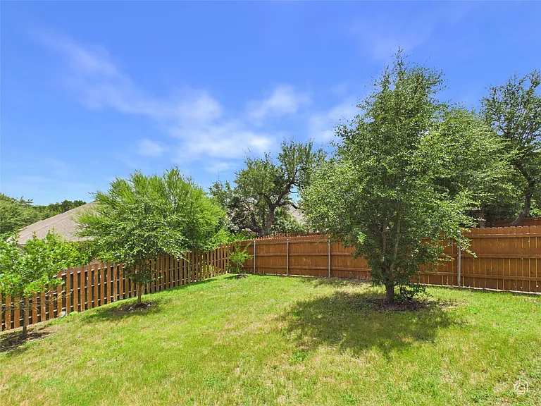 111 Tabago Ct — Photo 35