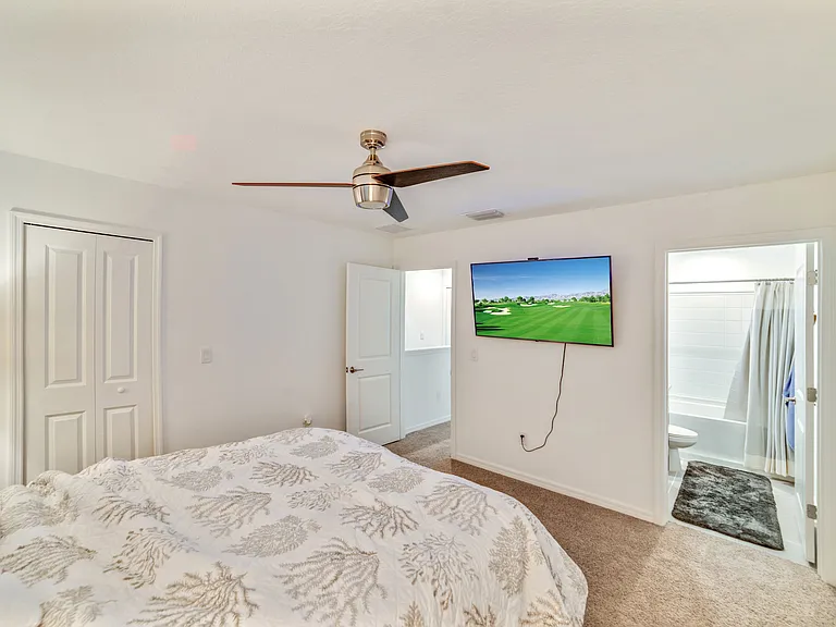 6362 Fairmont Ln — Photo 14