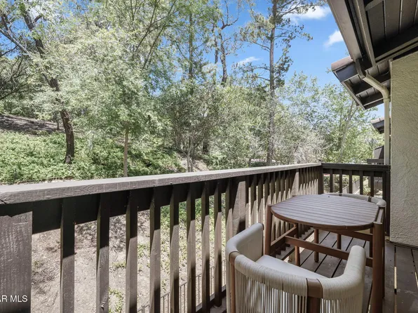 5473 Spanish Oak Ln Unit G, Oak Park, CA 91377