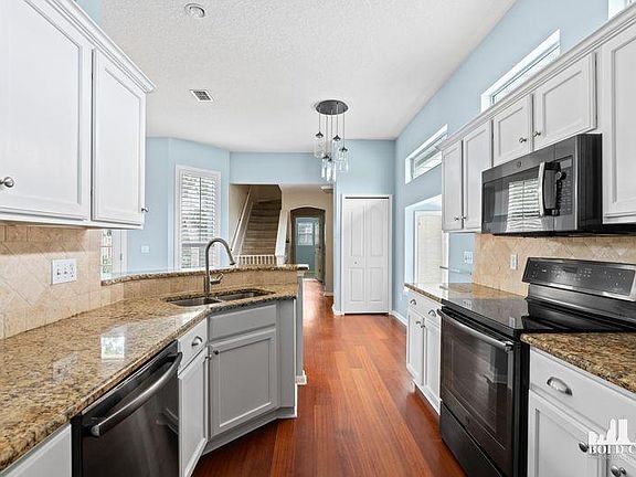 4th image of 2891 Saint Maarten Ct