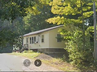 1037 Augusta Rd, Bowdoin, ME 04287