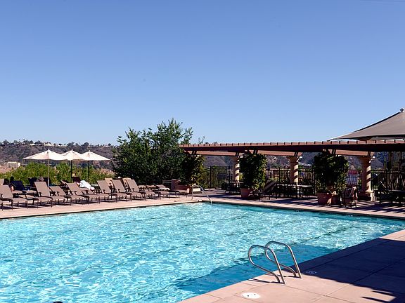 3rd image of 2625 Villas Way #1