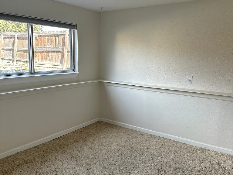 18867 W 61st Ave — Photo 12