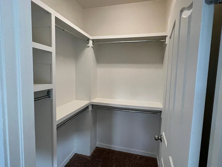 4458 Elegant St — Photo 11