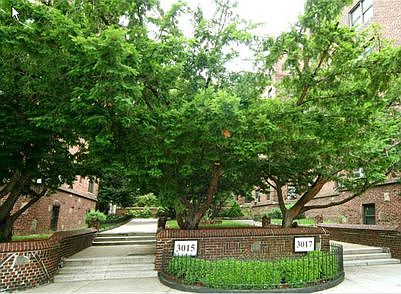 5th image of 3015 Riverdale Ave APT 4H