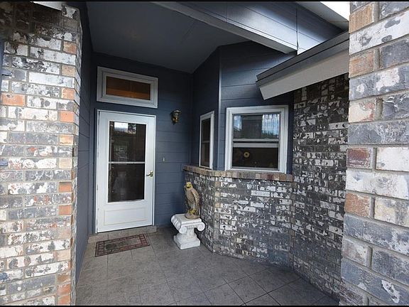 2nd image of 11140 Loma Roja Dr