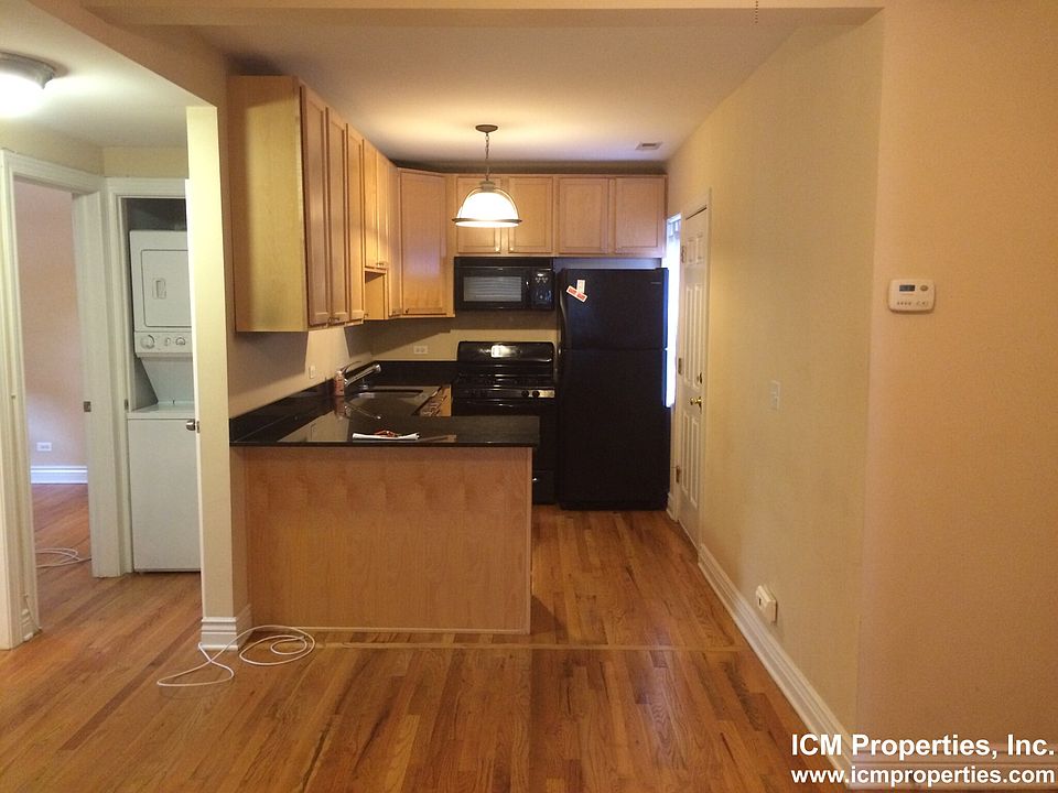 1st image of 1210 W Waveland Ave APT 1216