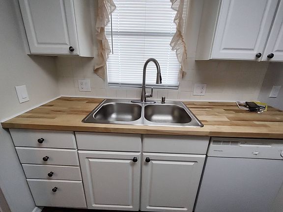 5th image of 6700 150th Ave N #439