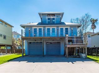 1418 Bayshore Dr, Kemah, TX 77565