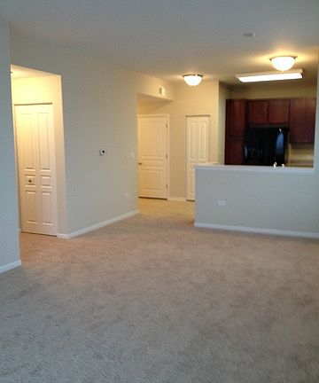 5th image of 3975 Idlewild Ln 200