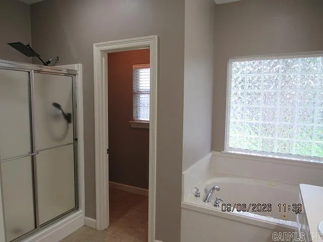 1130 Trillium Dr — Photo 13