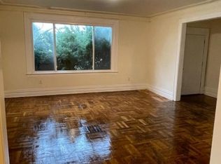 127 Goodwin Ave #1, Newark, NJ 07112