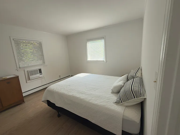 20 Hillover Ln — Photo 8