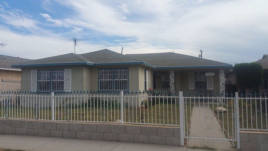 1st image of 13342 Avalon Blvd