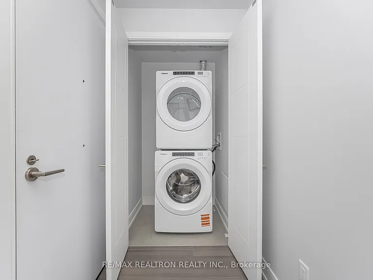 664 Spadina Ave #509 — Photo 15
