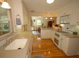 124 Central St, North Reading, MA 01864