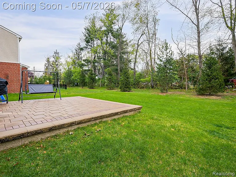 8640 Quincy Dr — Photo 36