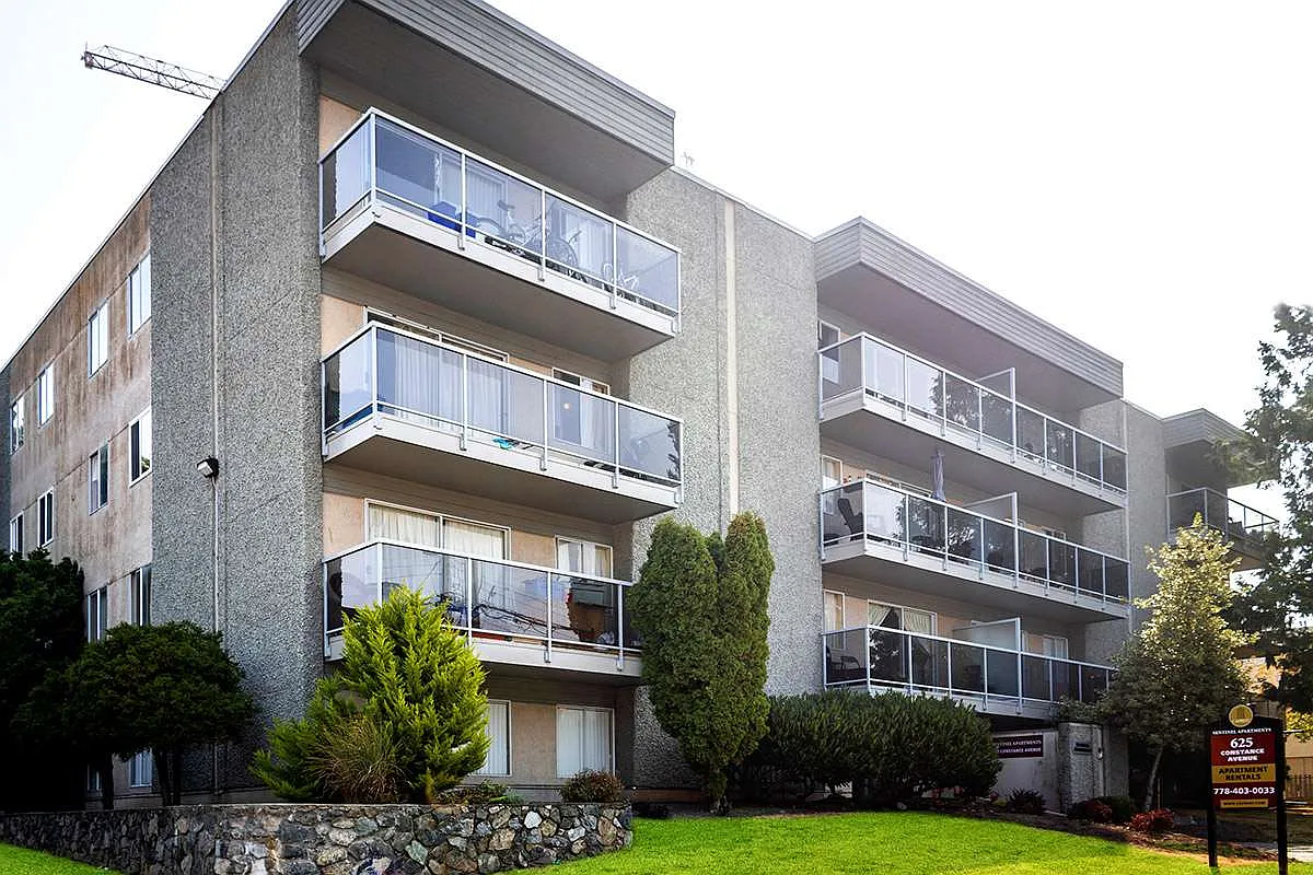 Sentinel Apartments — Photo 1