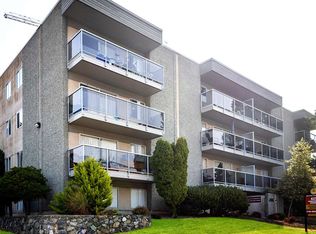 625 Constance Ave, Esquimalt, BC V9A 6N8