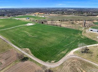 2589 Eisenbath Rd, O'Fallon, MO 63366