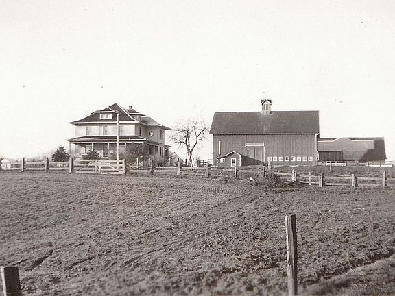 House and barn on Kaiser Rd.